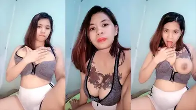 Duo Tante Montok Live Streaming Pamer Tubuh